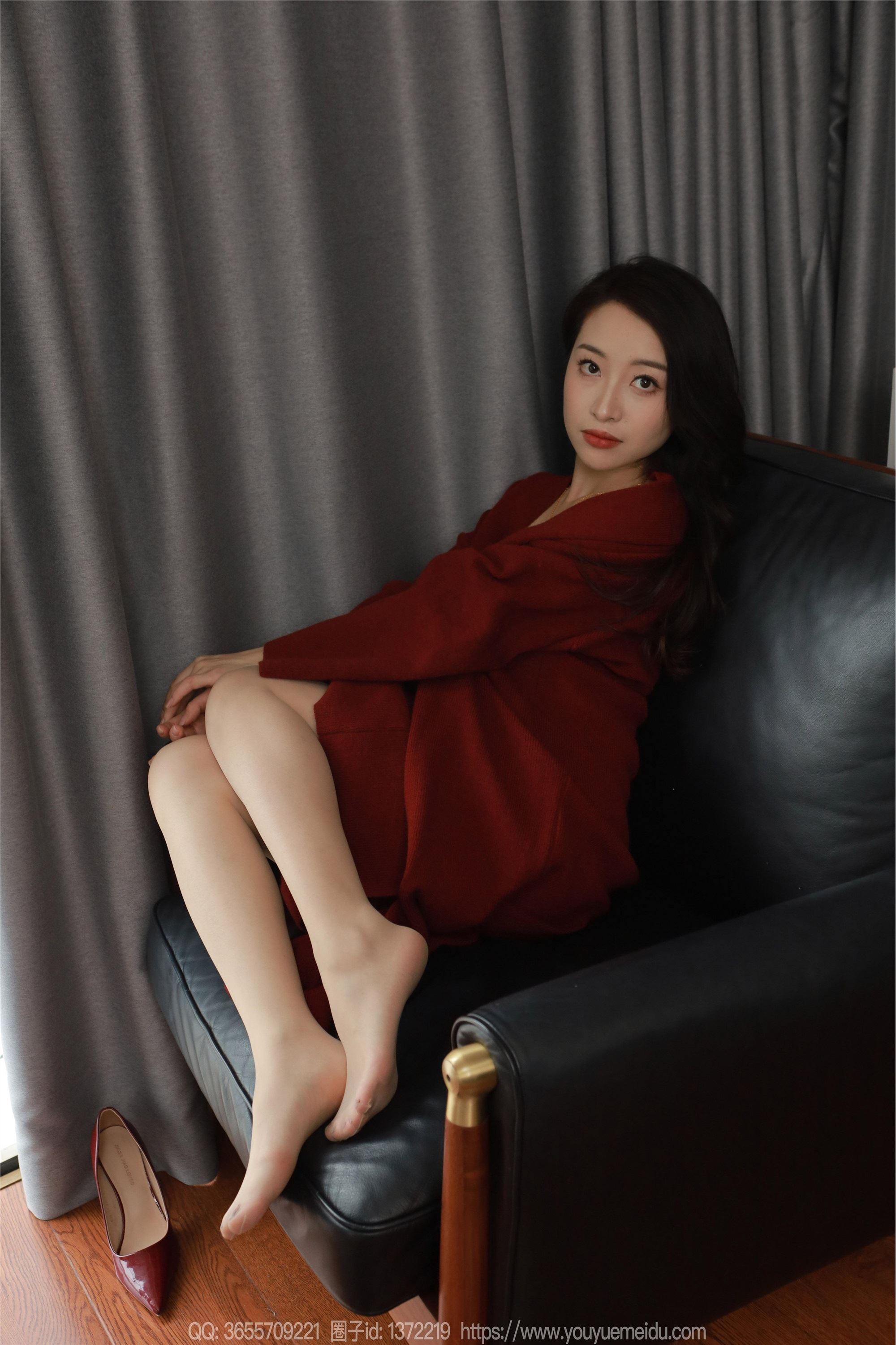 IESS异思趣向  2025.01.27 丝享家 1961 小婕《红色针织裙（上）》